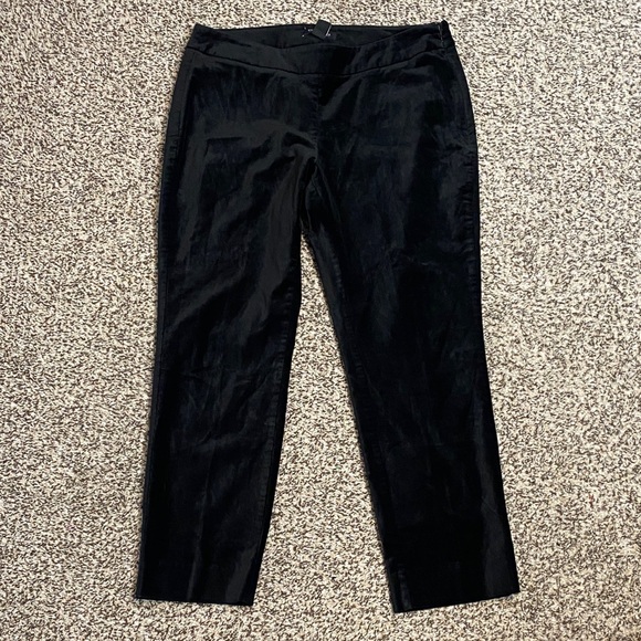 White House Black Market Women’s Back Velvet Skinny Pants - Picture 5 of 5